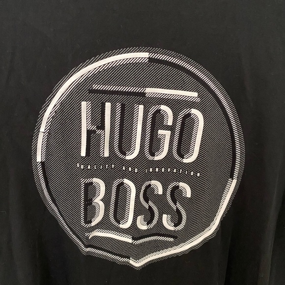 Hugo Boss Tshirt - Picture 2 of 5